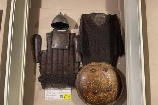 Тематическая беседа «Шлем русских воинов»