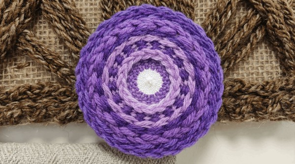 Мастер-класс «Фиолетовое ткачество по кругу»