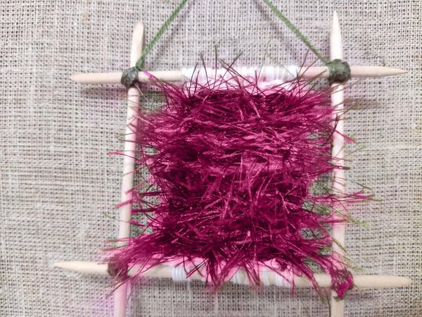 Мастер-класс «Розовая миниатюра на рамке»