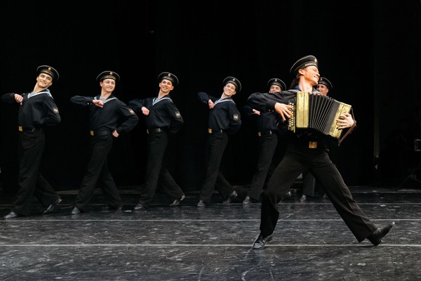 Ансамбль танца Игоря Моисеева