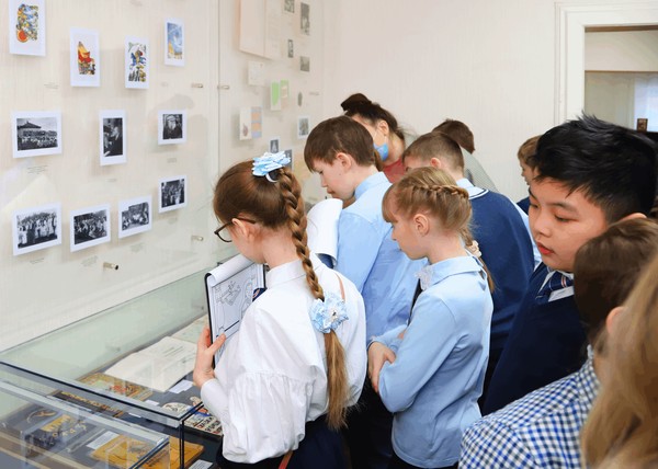 Игровая минутка «Музейный рисунок»