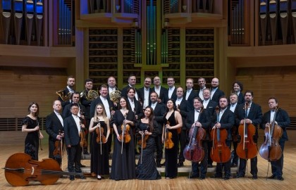 Оркестр «Виртуозы Москвы» «Бах. Вивальди. Музыка в темноте»