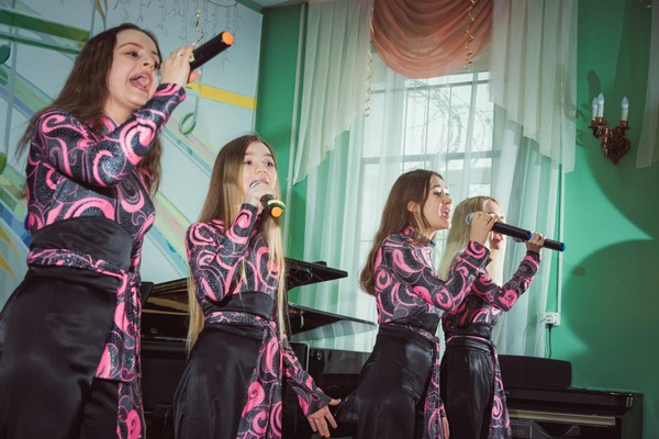 Мастер-класс «Знакомство с эстрадным вокалом»