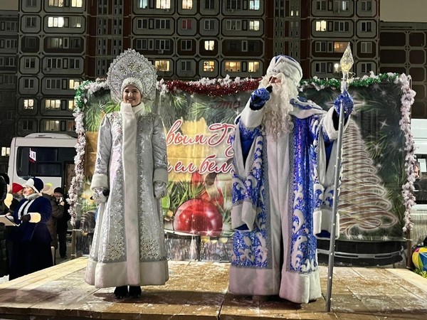 Праздничная, новогодняя программа«Лучший праздник-Новый год»