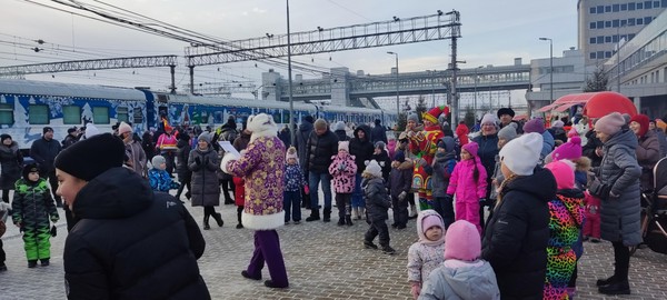 Новогодгяя концертно-игровая программа «Зимние забавы»