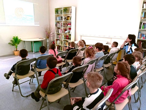 Час музыки «Добрые песни счастливого детства» (к юбилею В. Шаинского)