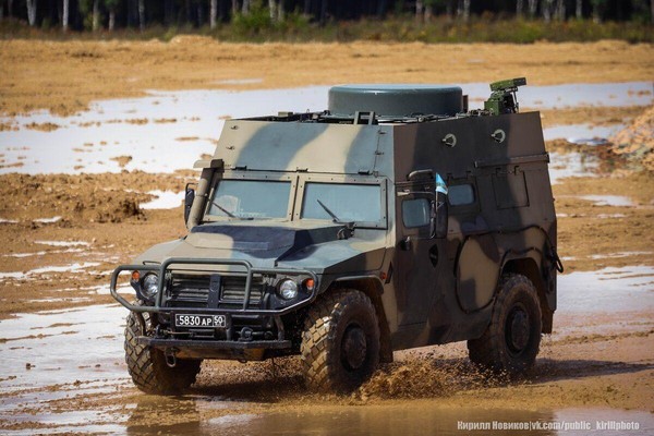 Тематическая беседа «Комплекс управления П-230Т на базе бронеавтомобиля «Тигр-М»