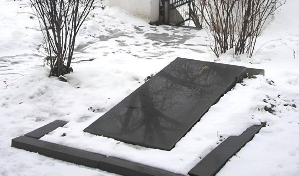 Тематическая беседа «Могила Дурова»