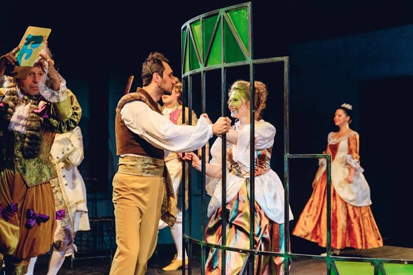 Александр Борисов