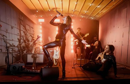 Darïya & Friends. Acoustic Rock, Soul & Blues