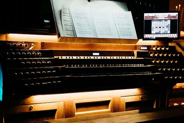 Концерт трех органов и дудука при свечах. Интерстеллар, Гладиатор, Звездные войны, Гарри Поттер