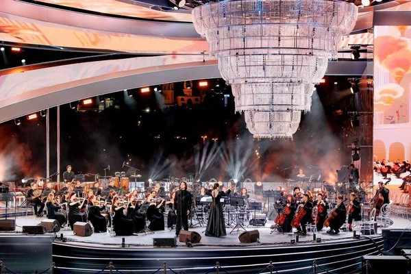 Мультимедийный проект «Симфосинтез: ретроспектива»