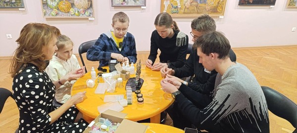 Беседа и арт-практикум «Ночное небо»