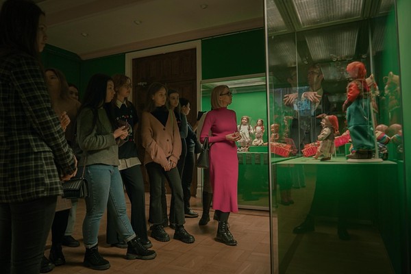 Экскурсия по выставке «Лошадка-качалка. История игрушки»