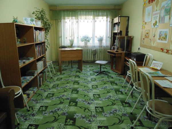 Утренник «Про Антошку, Чебурашку и композитора Шаинского»