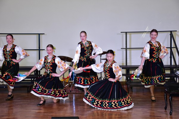 Продолжается проект «Мы открываем двери, чтобы вы открыли нас!»