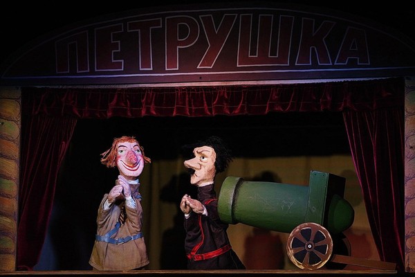 Спектакль «Петрушка-победитель»