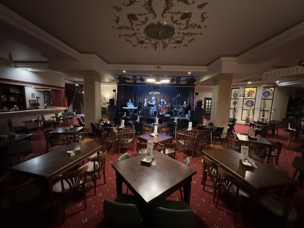 Обед у Анны Карениной