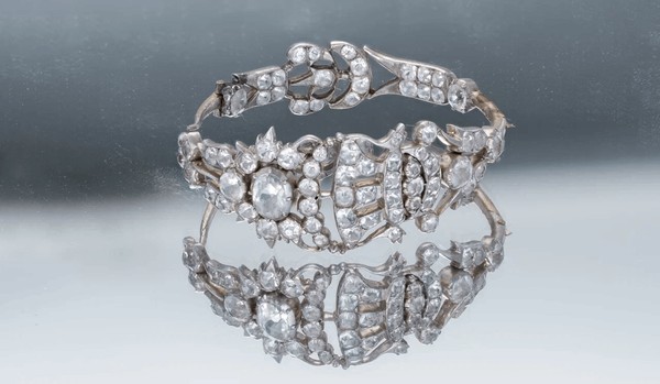 Лекция «История стразов. Часть II. Стразы и ювелирное искусство»