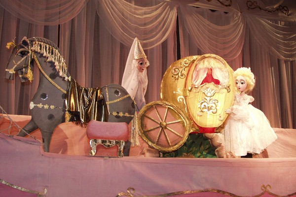 Спектакль «Золушка»
