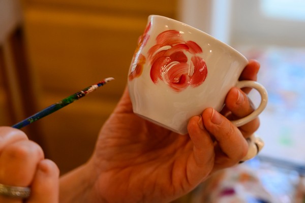 Бордюр «морозные узоры» на фарфоре