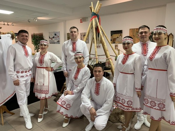 Концерт «Танцуй и пой, мари!»