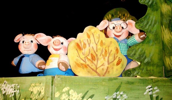 Спектакль «Три поросенка»
