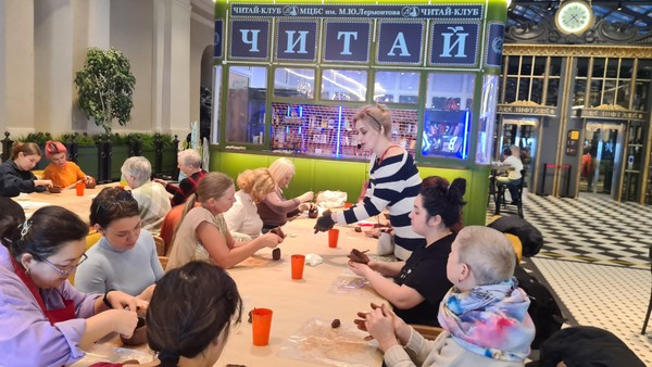 Мастер-класс по керамике «Геометрия изящества: конструируем бокал»