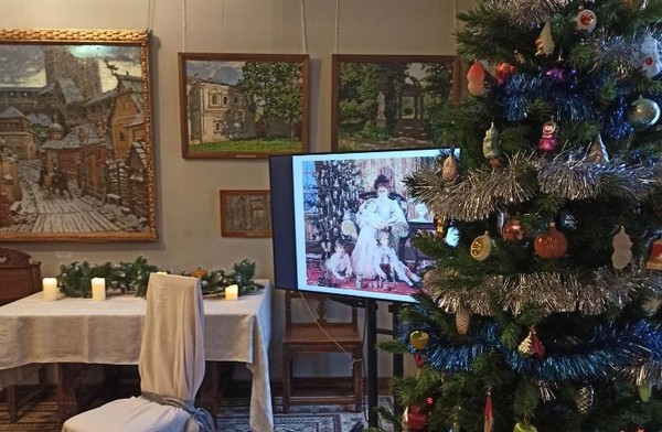 Лекция «Поворот с декабря на январь. Новогодние традиции в Москве»