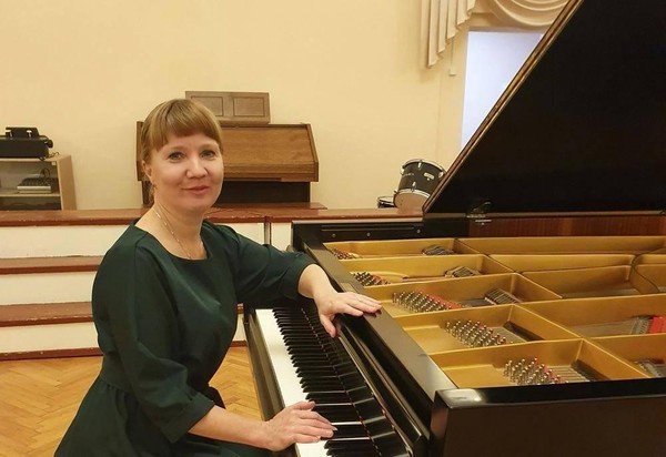 Литературно-музыкальная программа «Мандариновое дерево»