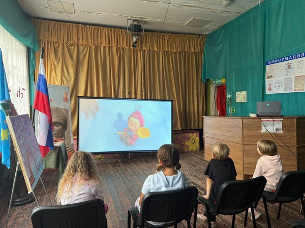 «Новогоднее настроение» просмотр новогодних мультфильмов