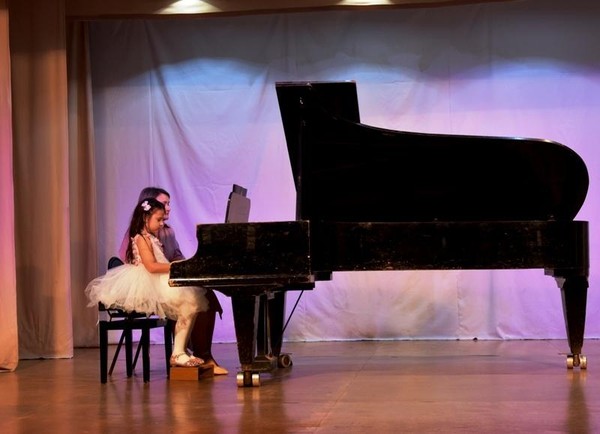 «Нас закружит снежный вальс»