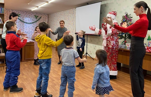 Час весёлых затей «Новогодняя кутерьма»