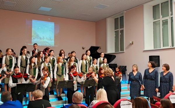 Открытая репетиция хора старших классов «Гармония»