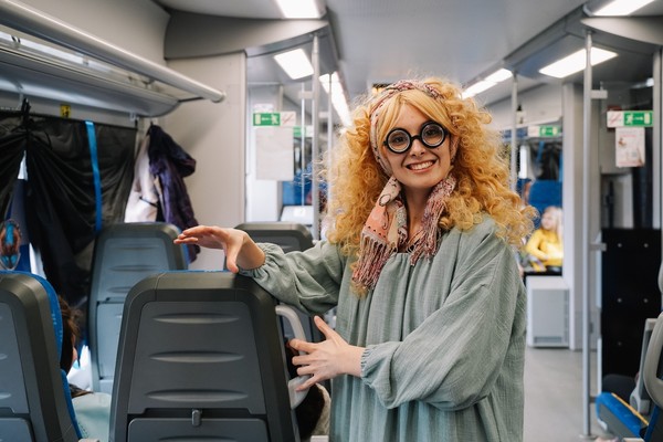 Волшебный поезд. Святочный бал