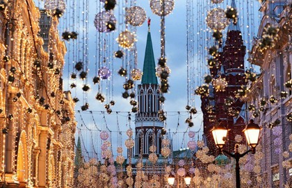 Новогодняя экскурсия по Москве с гаданием и чаем