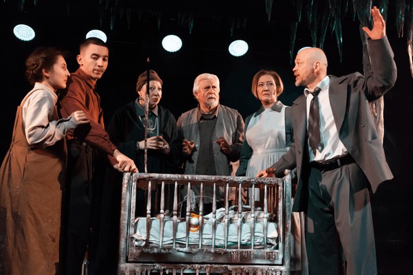 Спектакль «Лавина»