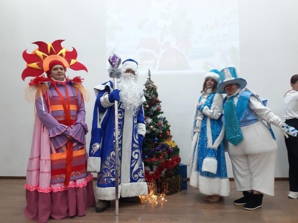 Развлекательно игровая программа «Что такое Новый год?»