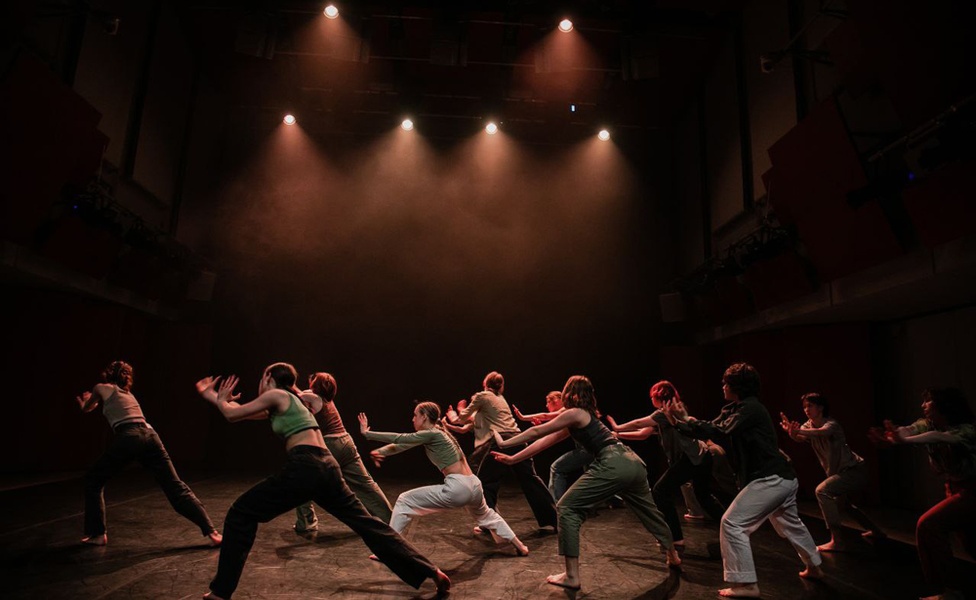 Вечер современного танца и перфоманса в КЦ ЗИЛ