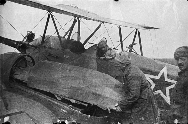 Тематическая беседа «Как переоборудовать У–2 в санитарный самолет. «Кассеты Бакшаева»»