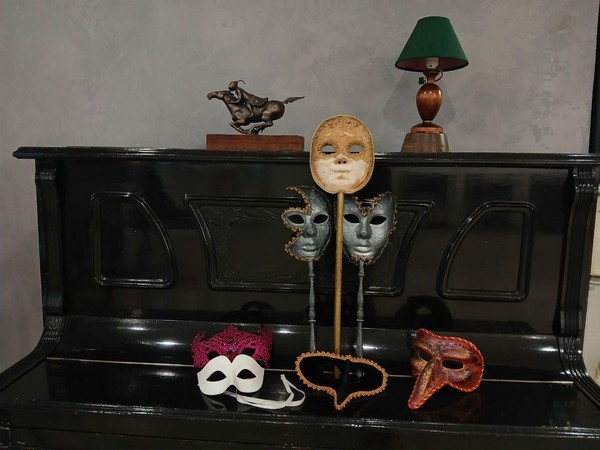 Лекция по выставке «Маска на сцене и за кулисами»