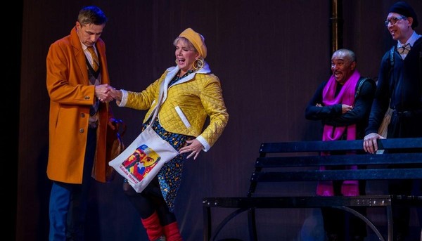 Спектакль «Когда ангелы шутят»