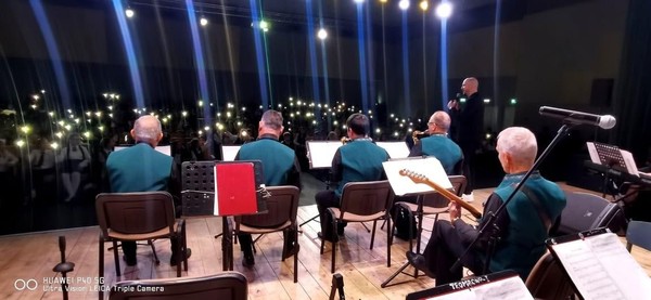 Новый год с эстрадно-джазовым оркестром