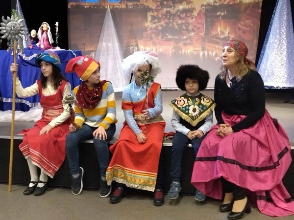 Новогодний семейный корпоратив «Праздник к нам приходит»