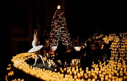 Волшебный свет Рождества. Lumisfera и 3000 свечей