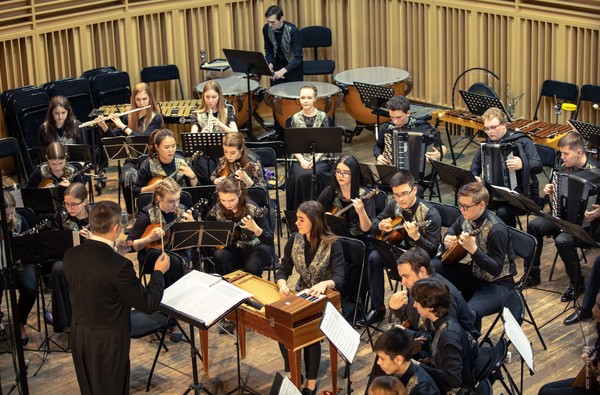 Новосибирский юношеский оркестр русских народных инструментов