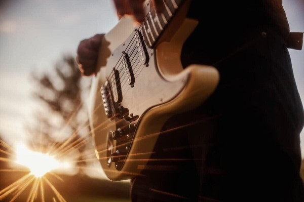 Концерт гитариста Игоря