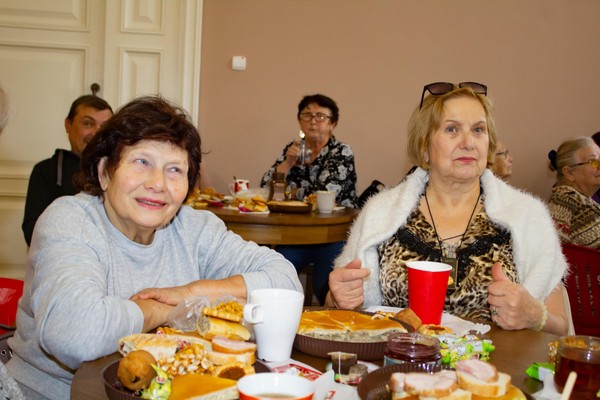 Познавательно-развлекательное мероприятие «А с лимоном полезнее» ко Дню чая