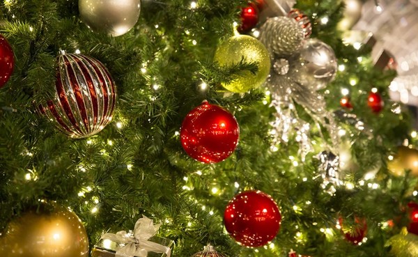 Новогодняя елка с группой «СалаваТик»