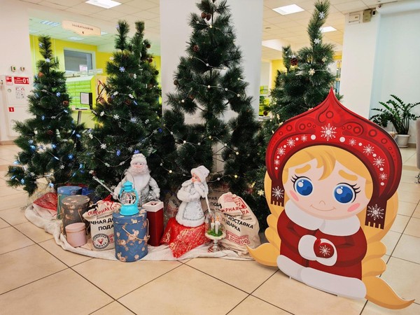 Игра-экскурсия «Новогодние приключения в библиотеке»